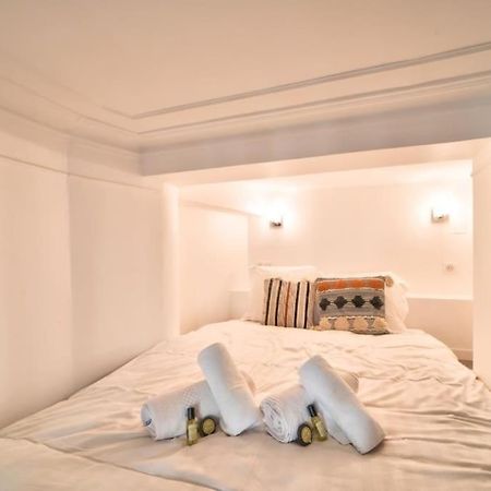 Bel Appartement Au Coeur De Montmartre Paris Luaran gambar
