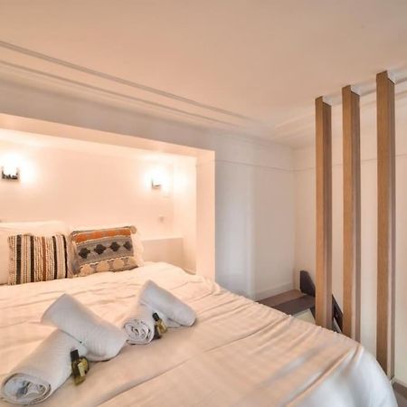Bel Appartement Au Coeur De Montmartre Paris Luaran gambar
